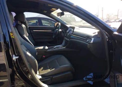 2022 Honda Accord Sport 2.0T from USA, damaged, VIN 1HGCV2F33NA019821